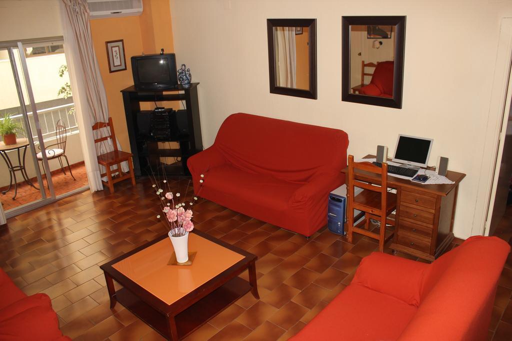 Hostal Andalucia Almunecar Exterior photo
